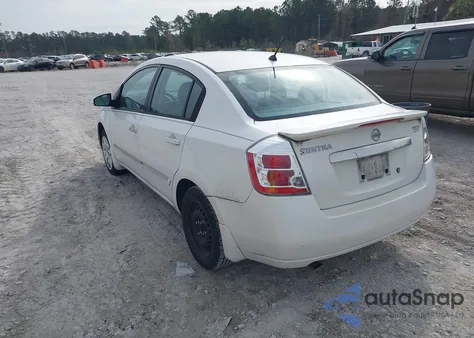 2011 Nissan Sentra 2.0S z USA, uszkodzony, nr VIN 3N1AB6AP3BL648647